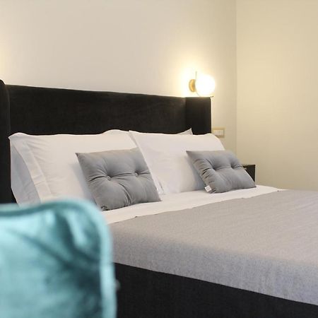 Sant'Agostino - Luxury Rooms مسينا المظهر الخارجي الصورة